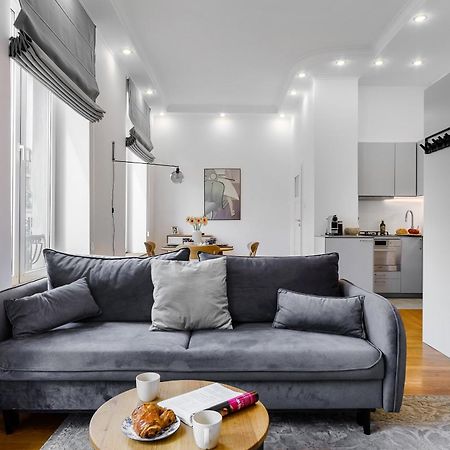 P&O Serviced Apartments Warecka II Варшава Экстерьер фото