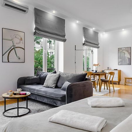 P&O Serviced Apartments Warecka II Варшава Экстерьер фото